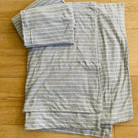 Gray Striped Jersey Twin Bedding Set - Picture 3 of 5